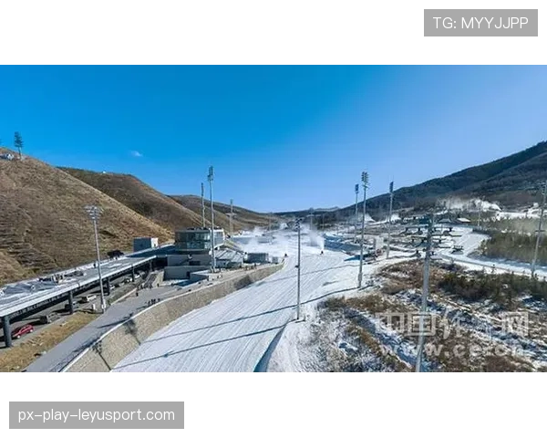 滑雪越野赛首次落地南方城市 人工雪道成最大亮点,越野滑雪赛道都有哪些地段组成 滑雪越野赛首次落地南方城市 人工雪道成最大亮点,越野滑雪赛道都有哪些地段组成